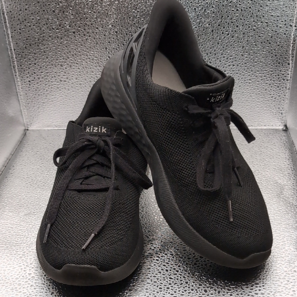 Kizik Athens Black Outsole Women's Athletic Sneaker Shoe Women's Size 10 Wide